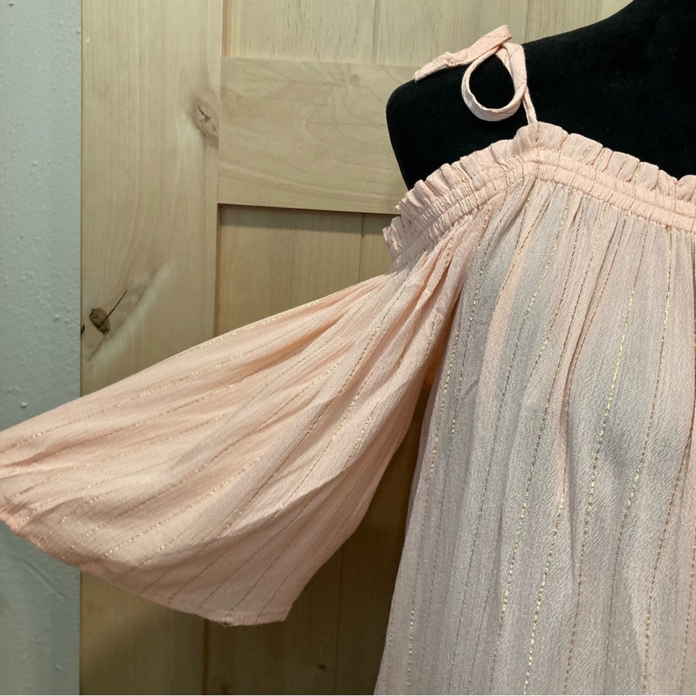 NWT New York & Company SOHO Size M Peach & Gold Stripe Cold Shoulder Top - Picture 3 of 11